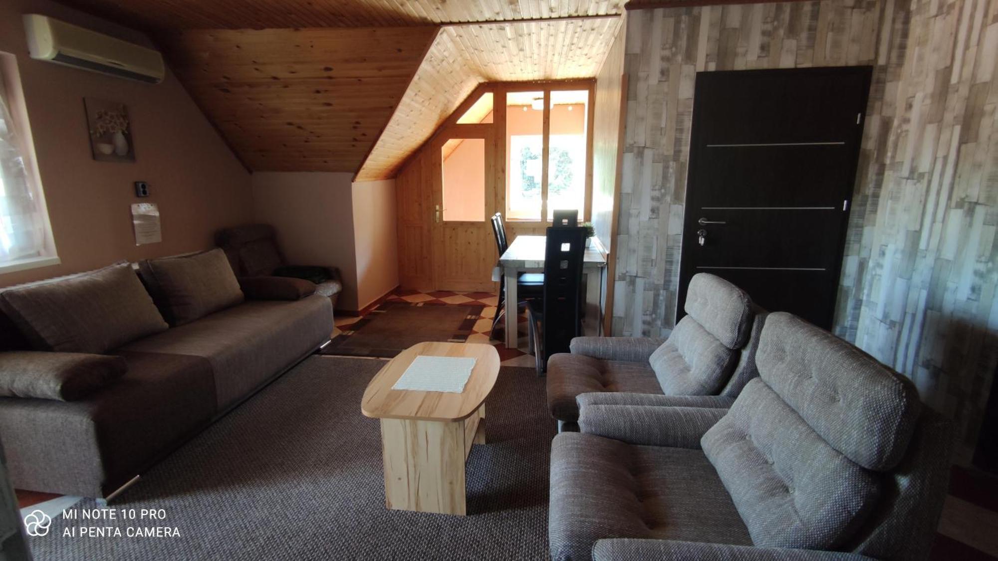 Apartman Aniko Vendeghaz Harkány Exterior foto